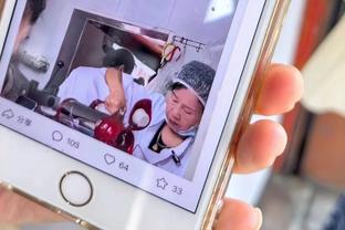 最称职代言人！孙兴慜在镜头前展示三星手机引发全场爆笑？